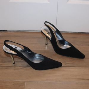 Stuart Weitzman Black Pump With Crystal Heels Size 7.5